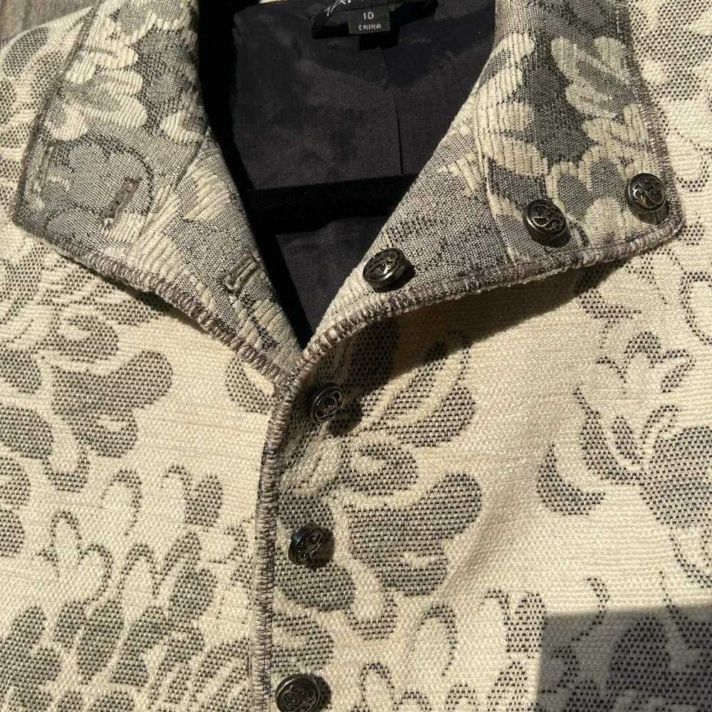 Tahari Cream Floral Women's Brocade Jacket size 10 - Picture 8 of 12